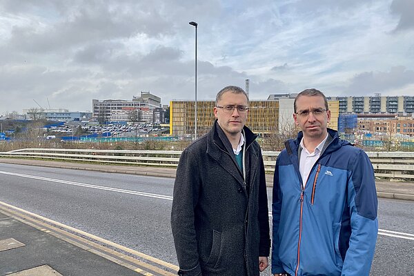Cllr Ian Stotesbury and Mayor Peter Taylor call for Labour to rebuild Watford General Rebuild Watford General and stop Labour’s decade long delay